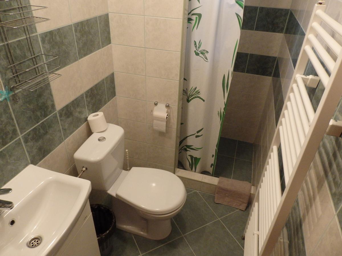 Pivnicka Pod Cachtickym Hradom Hotel Čachtice Eksteriør billede