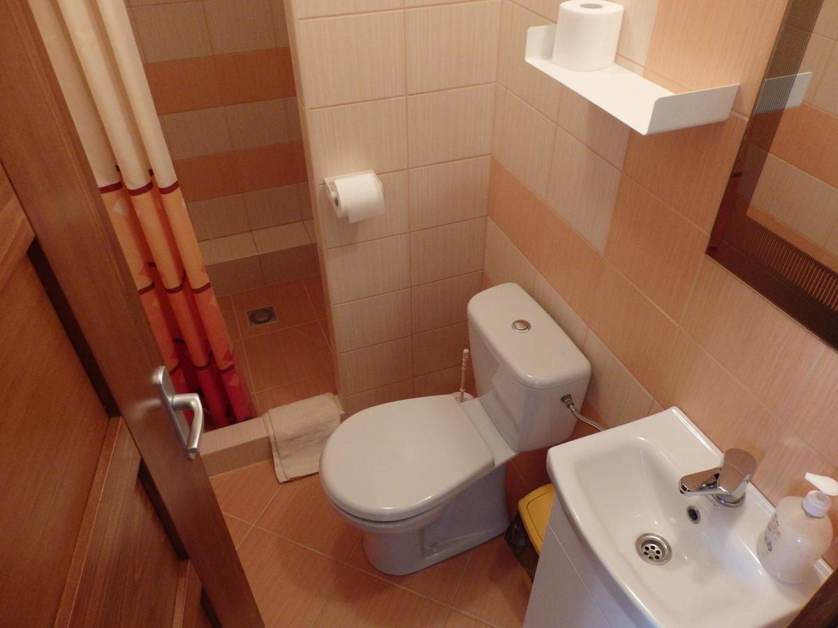 Pivnicka Pod Cachtickym Hradom Hotel Čachtice Eksteriør billede